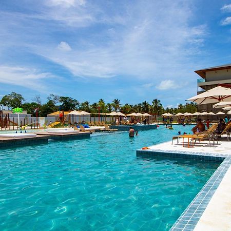 Ipioca Beach Resort Maceio Exterior photo The pool at the resort