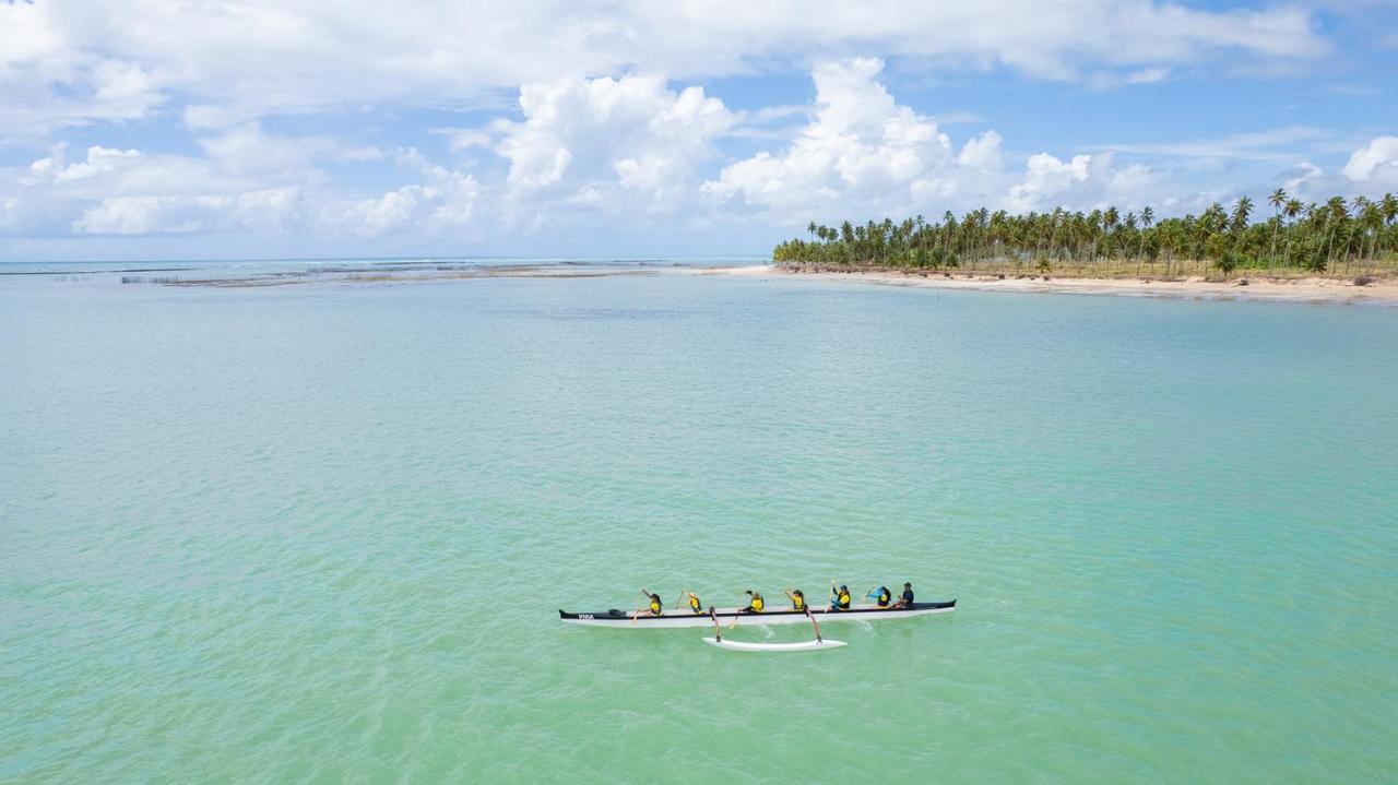 Ipioca Beach Resort Maceio Exterior photo Canoe in the lagoon